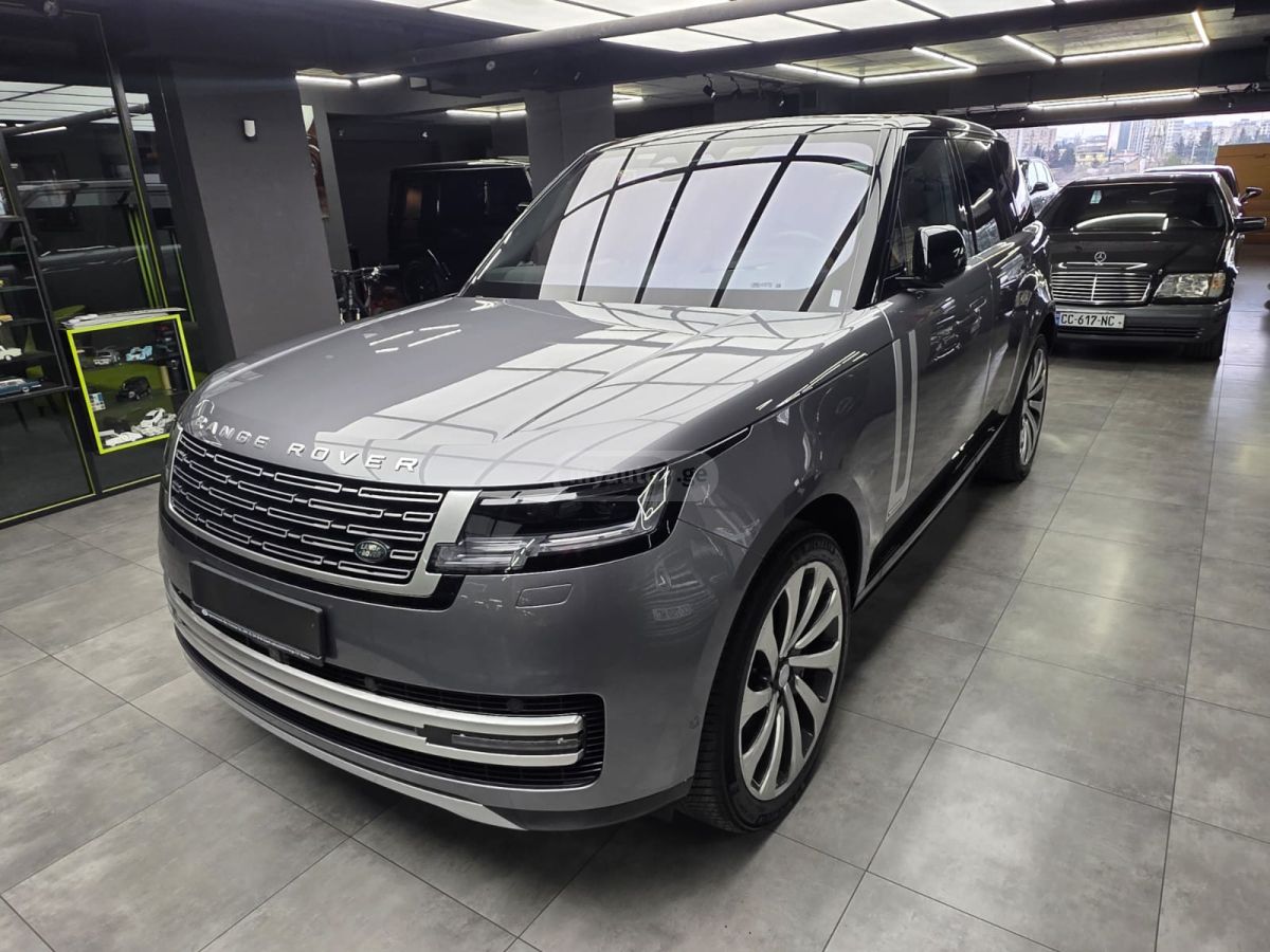 Land Rover Autobiography 4dr All-Wheel Dr — миниатюра 1