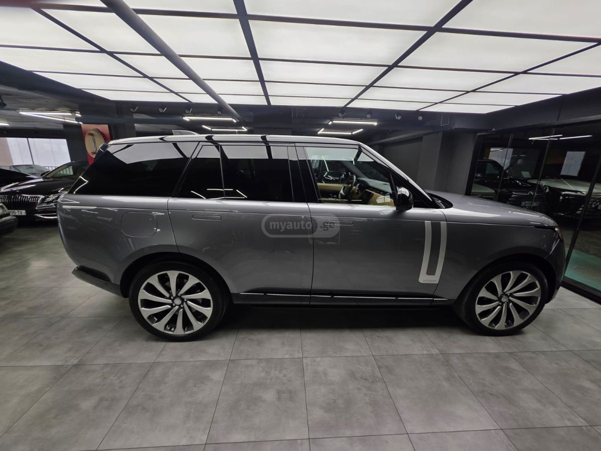 Land Rover Autobiography 4dr All-Wheel Dr — миниатюра 4