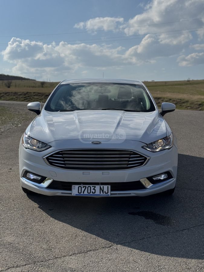 Ford Fusion - фото 5