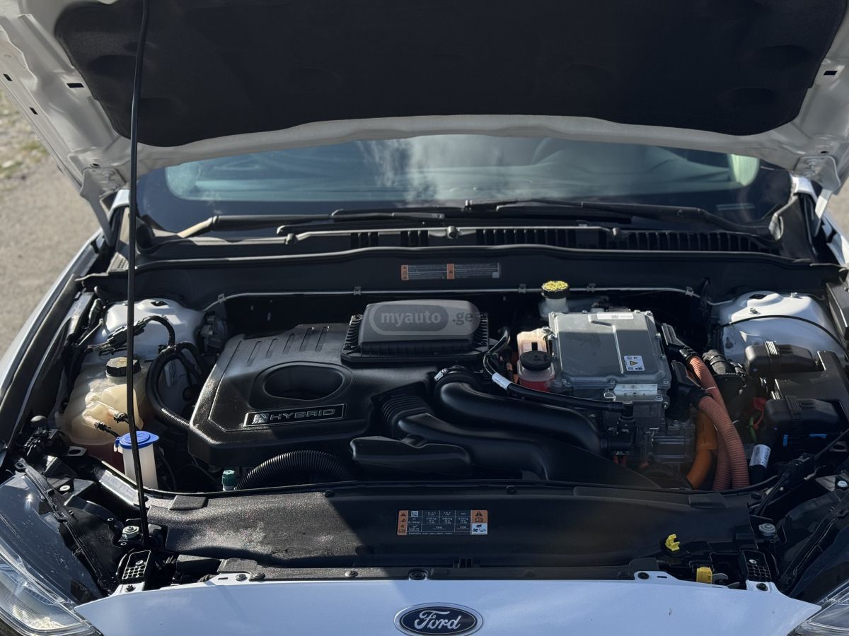 Ford Fusion - фото 6