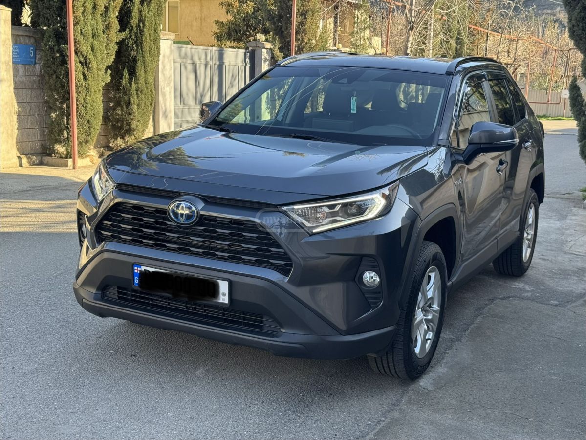 Toyota RAV 4 - фото 2