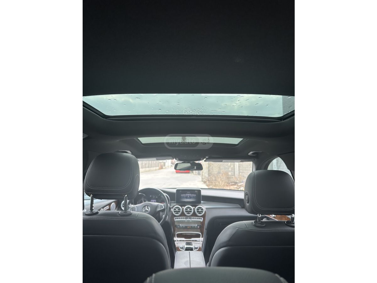Mercedes-Benz GLC 300 - фото 9