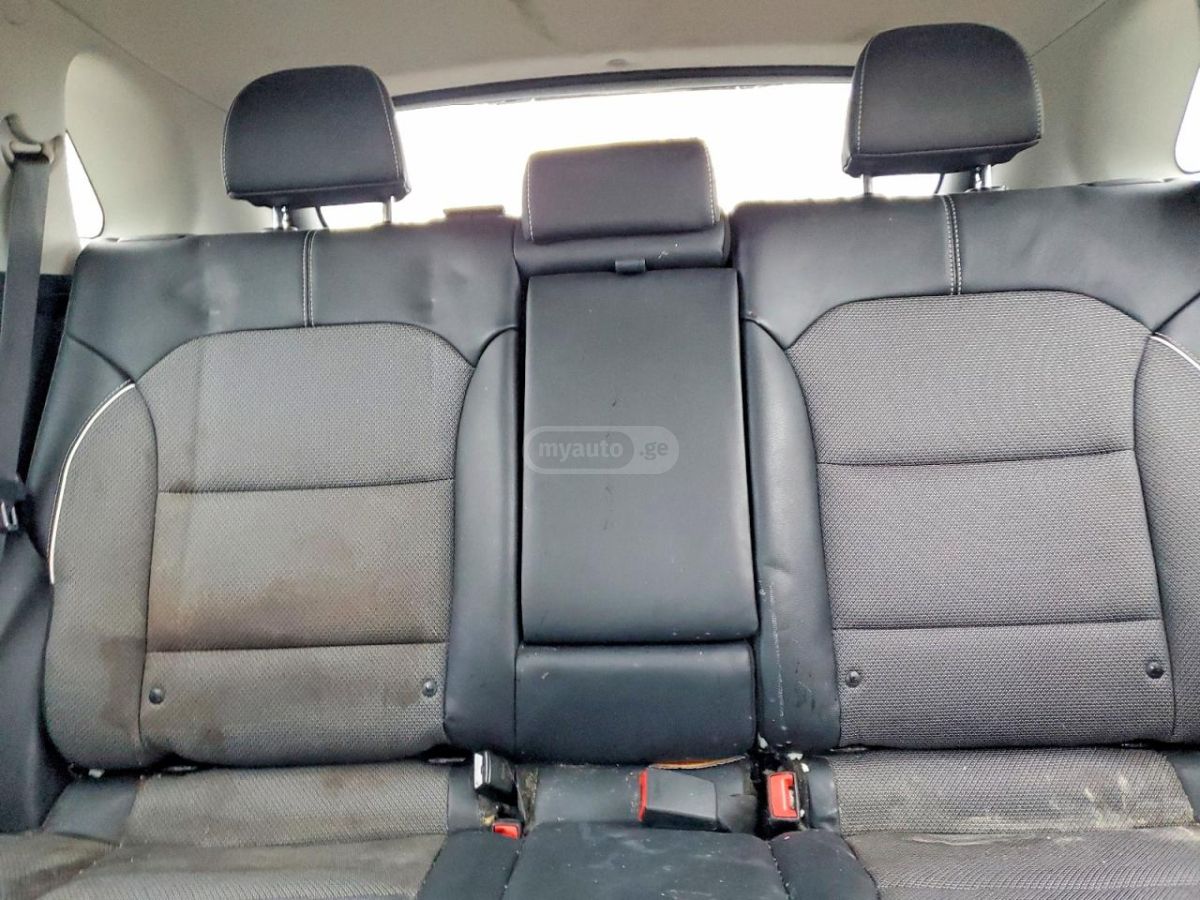 Kia S — миниатюра 10