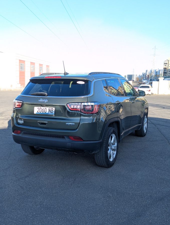 Jeep Compass - фото 4