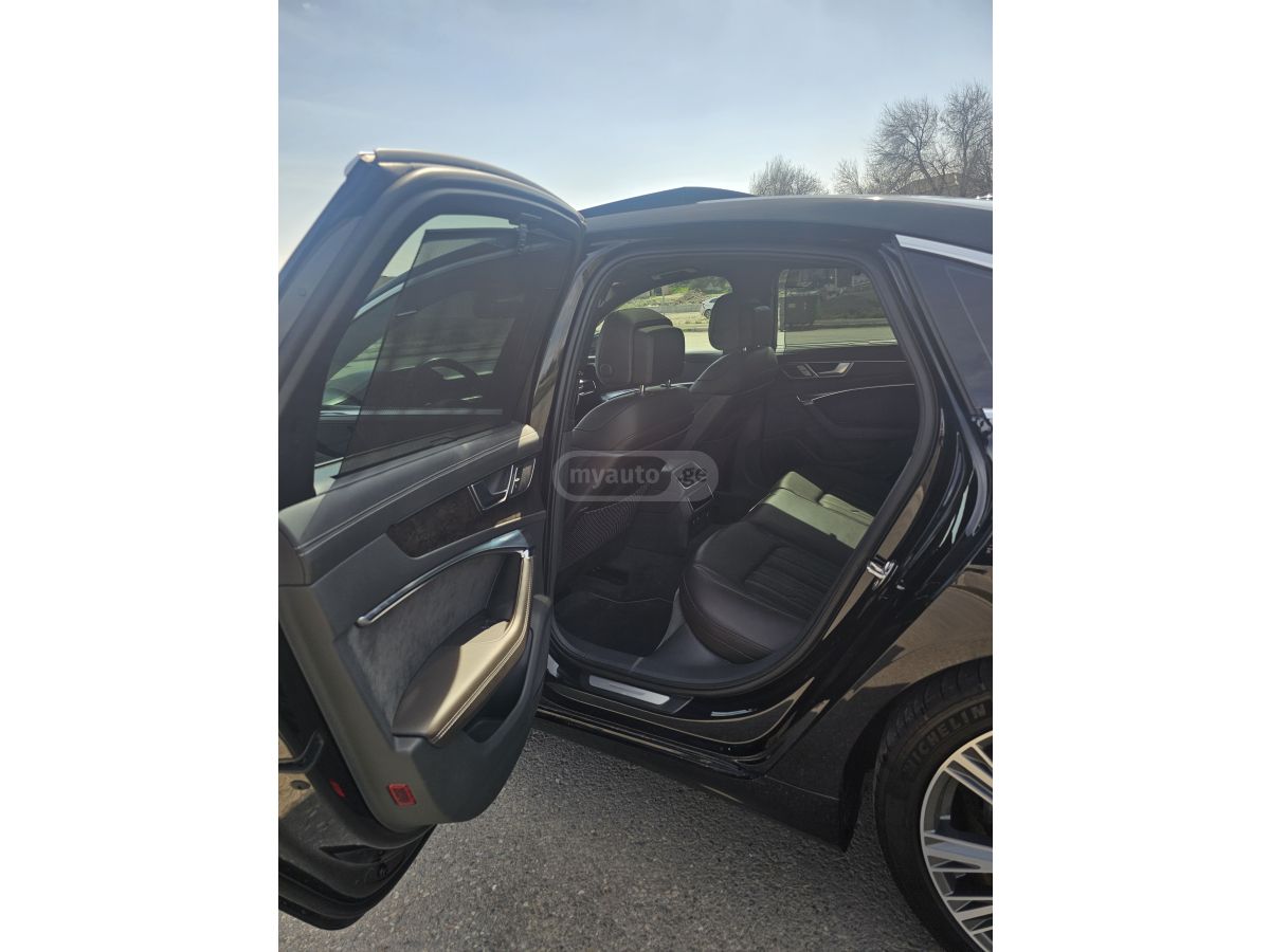 Audi A6 - фото 11