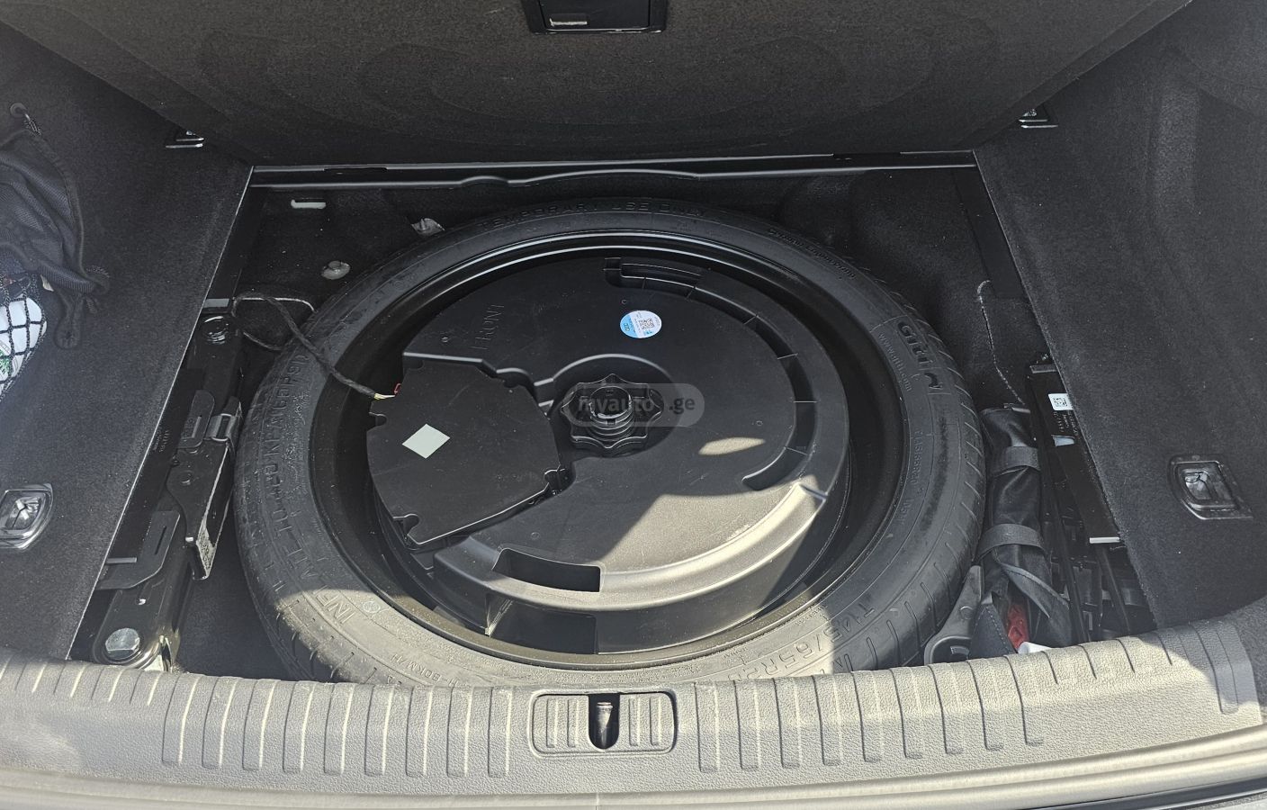 Audi A6 - фото 14