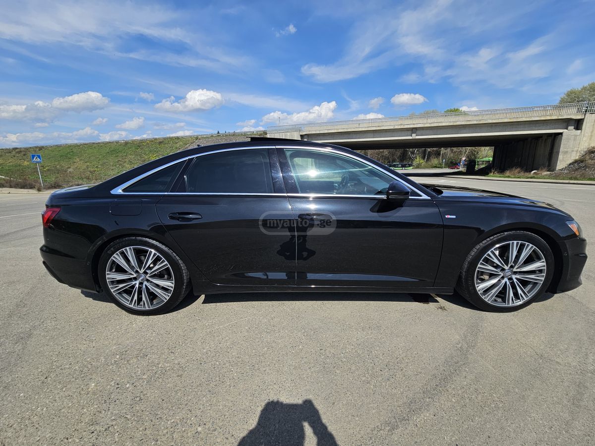 Audi A6 - фото 6