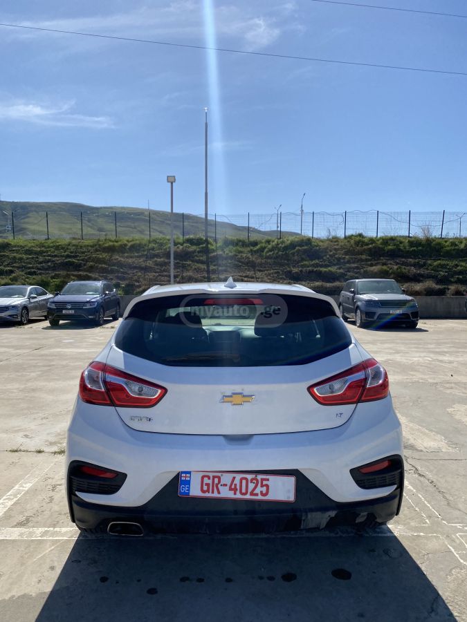 Chevrolet Cruze - фото 5