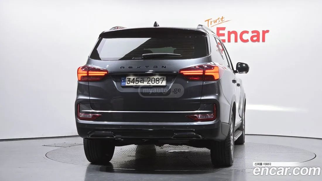 Ssangyong Rexton - фото 4