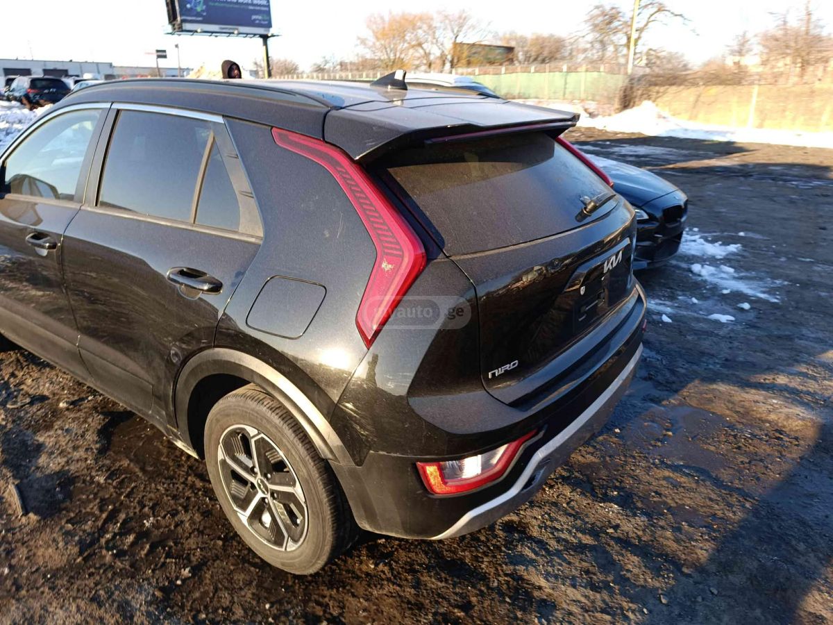 Kia LX — миниатюра 5