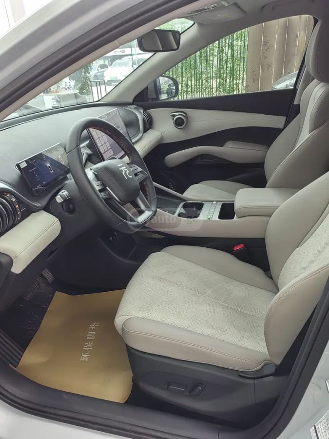 BYD Yuan 2025 — миниатюра 8