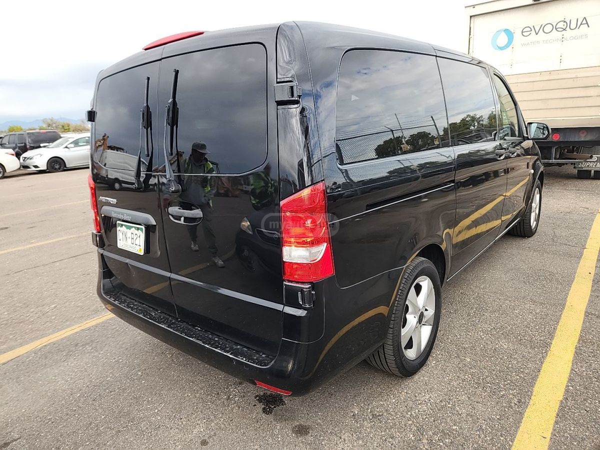 Mercedes-Benz Metris Passenger Van - фото 4