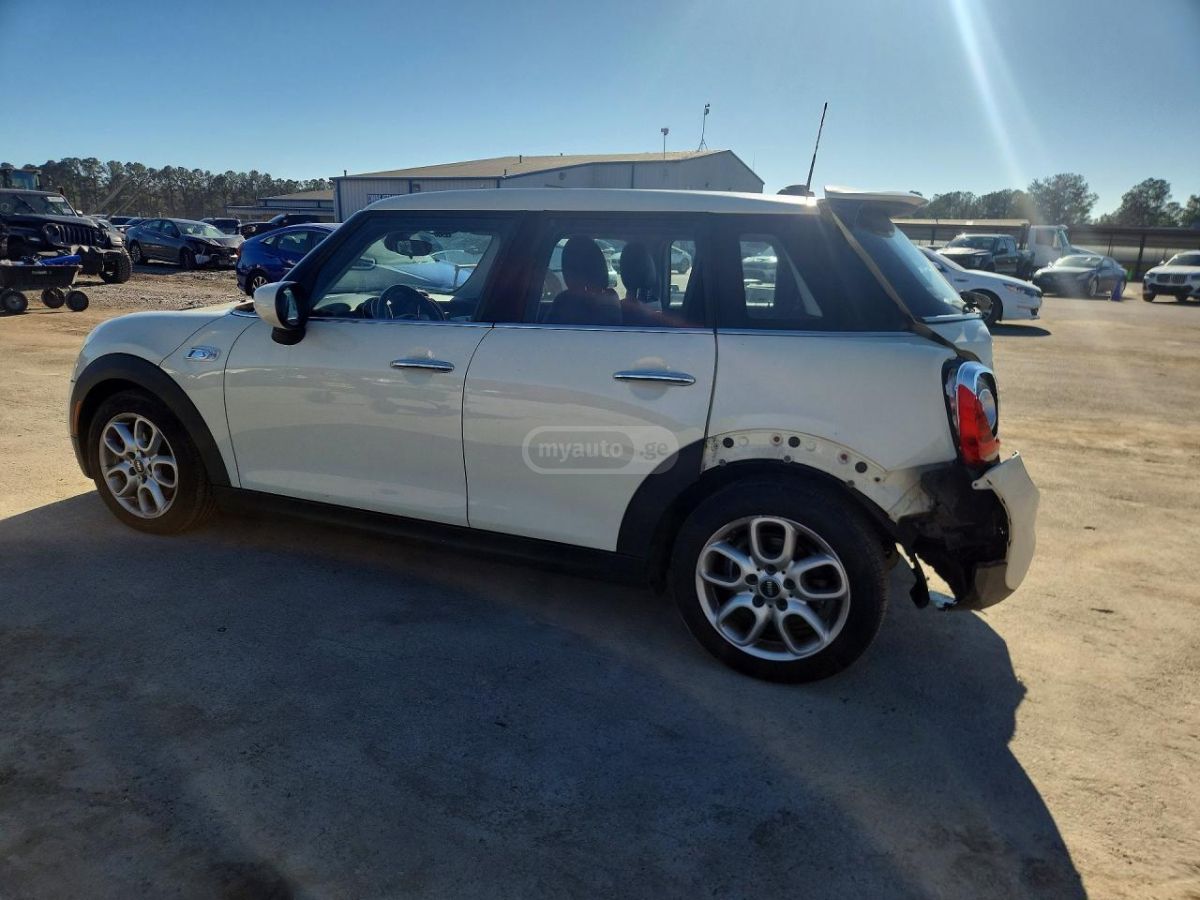 MINI Cooper S 2020 — миниатюра 2