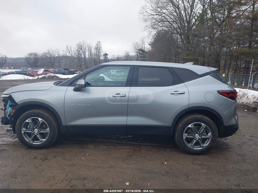 Chevrolet Blazer 2023 — миниатюра 14