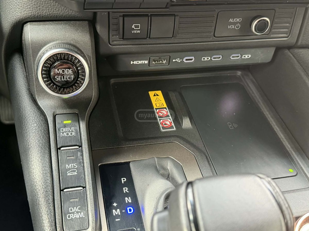 Toyota Land Cruiser Prado - фото 15