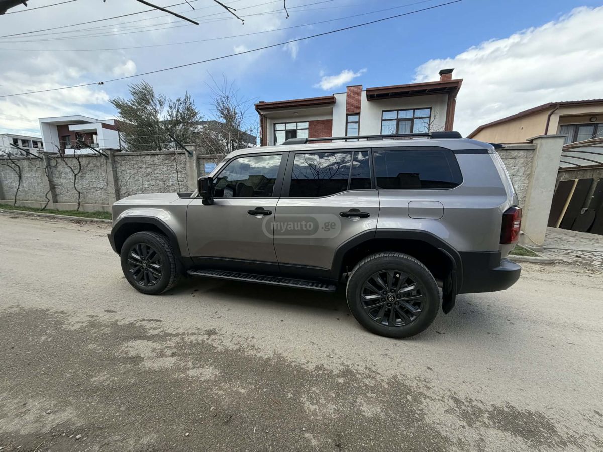 Toyota Land Cruiser Prado - фото 5