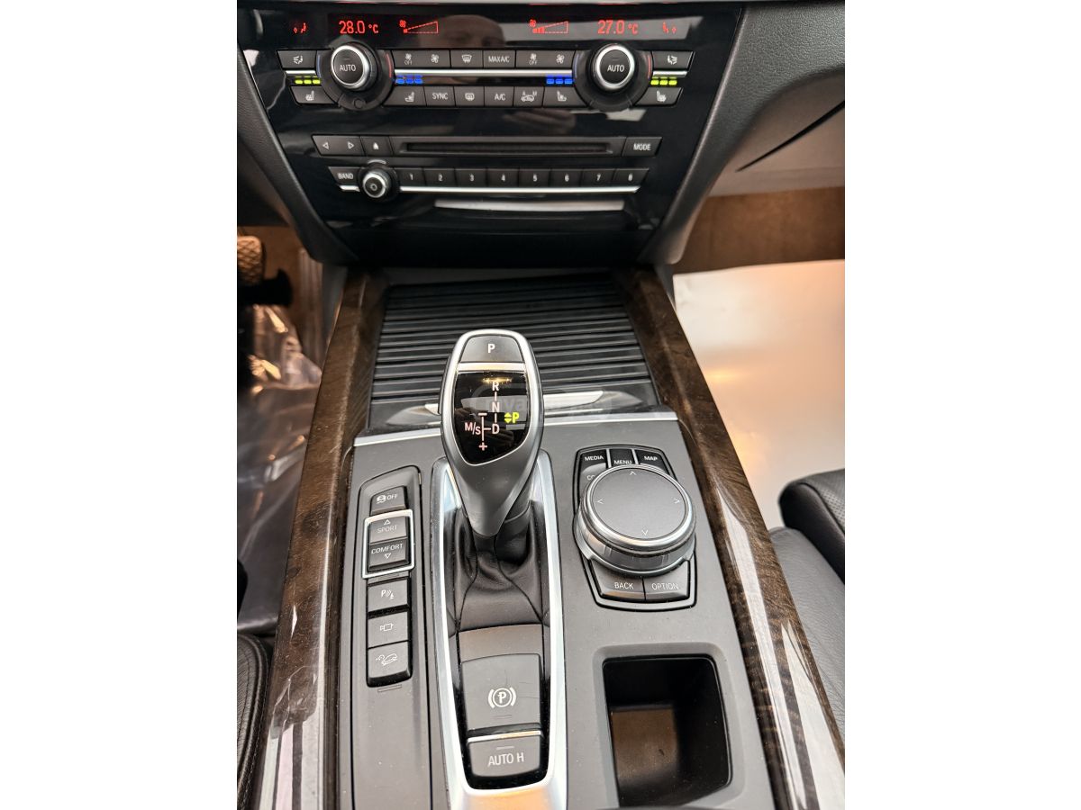 BMW X5 - фото 15