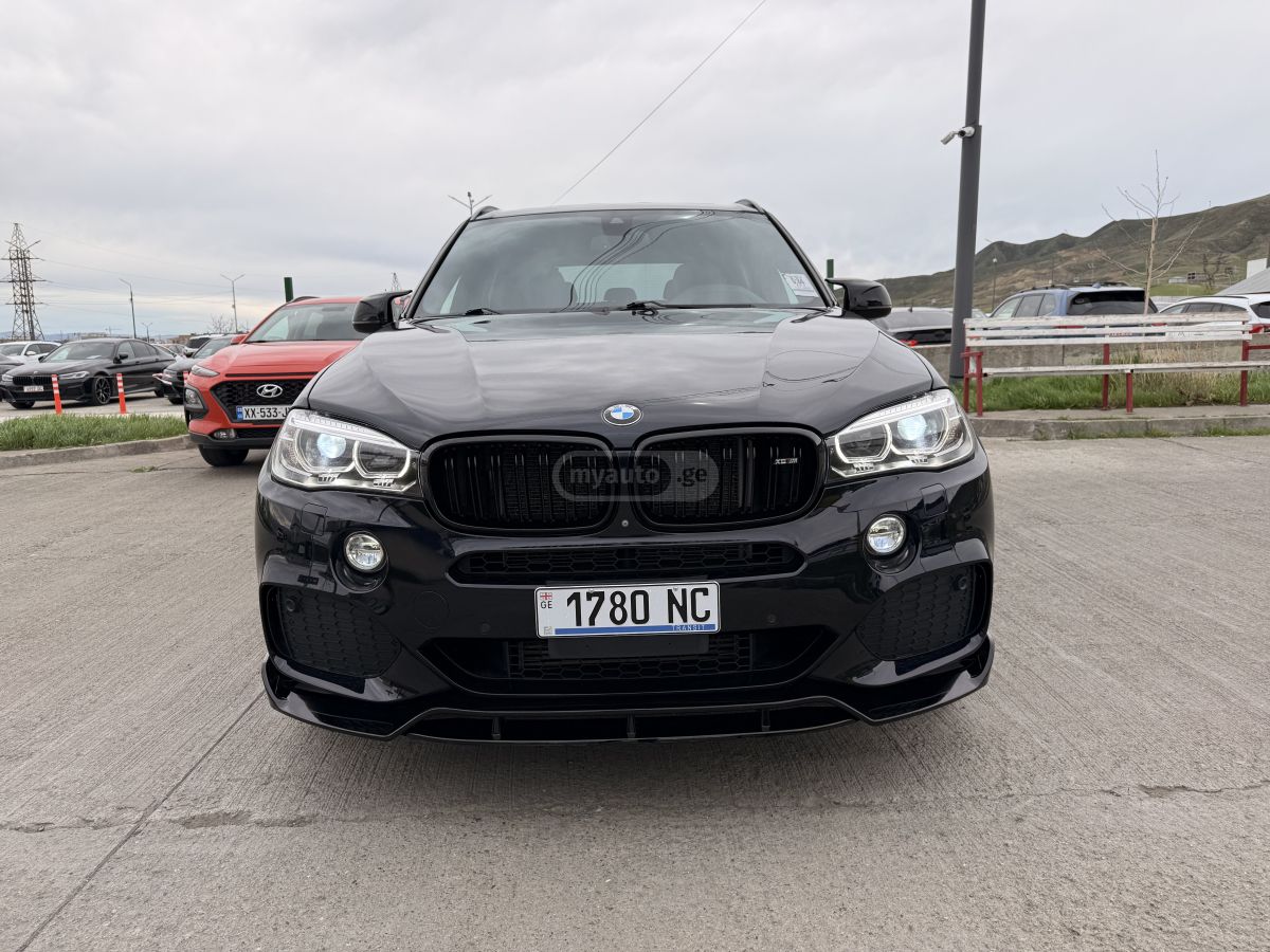 BMW X5 - фото 2