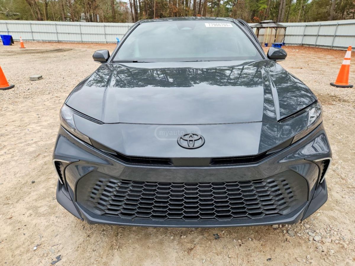 Toyota Camry 2025 — миниатюра 5