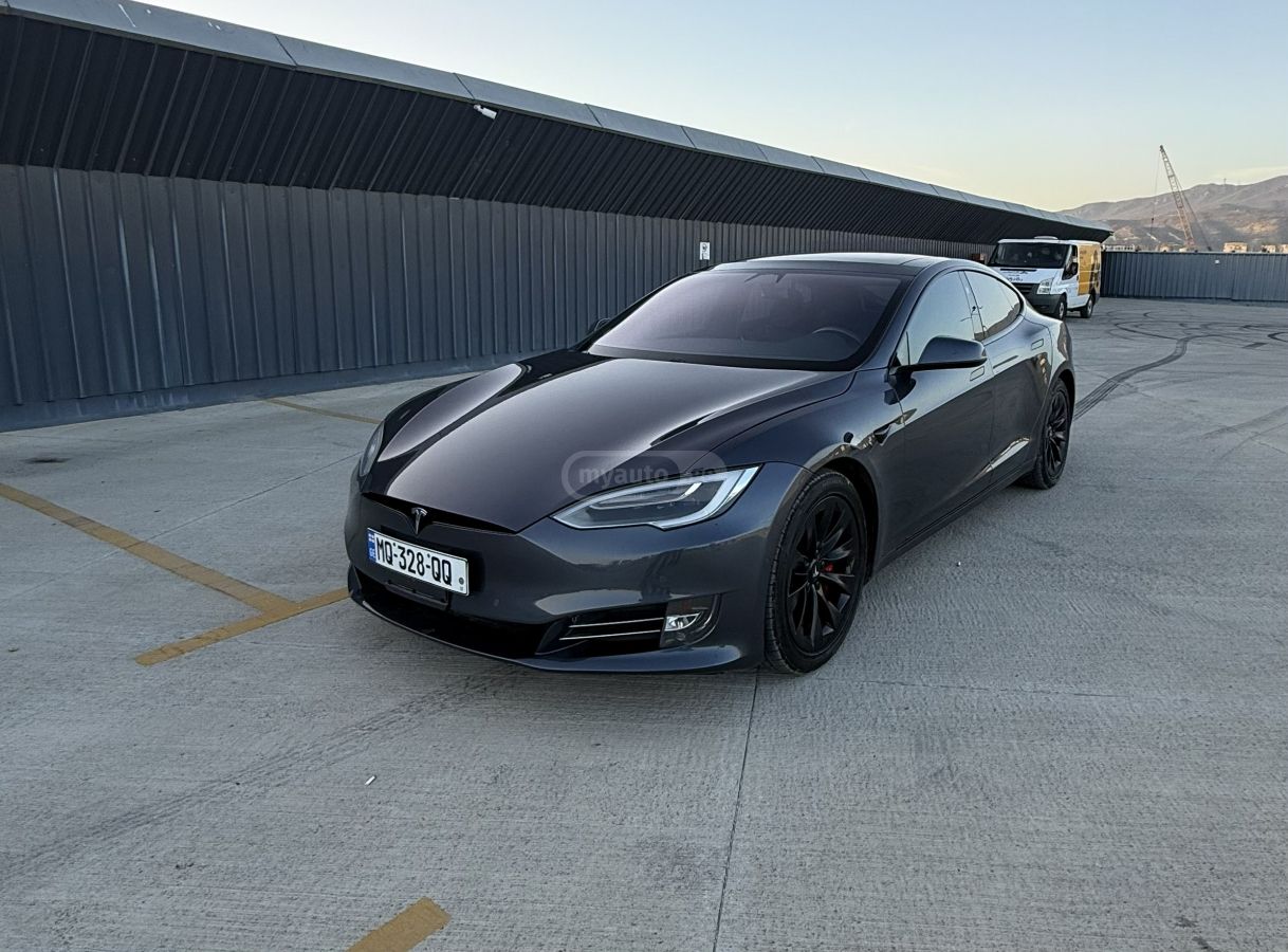 Tesla Model S - фото 3