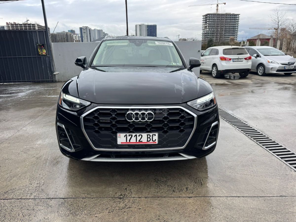 Audi Q5 - фото 14