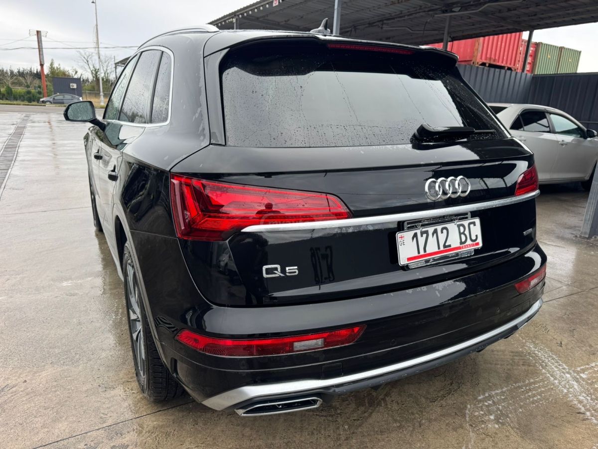 Audi Q5 - фото 4