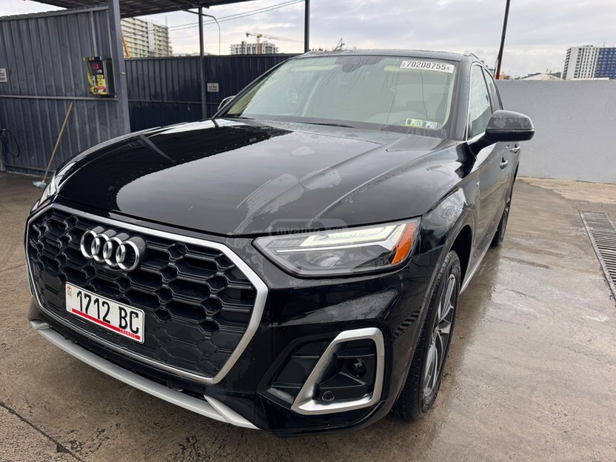 Audi Q5 - фото 5