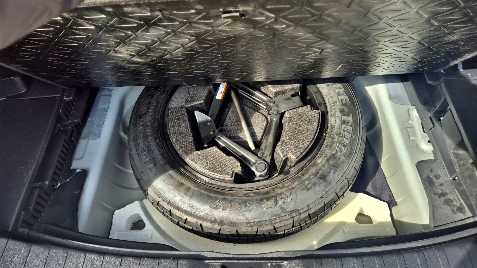 Toyota Rav 4 - фото 12
