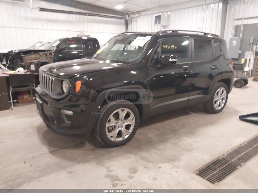 Jeep Renegade - фото 1