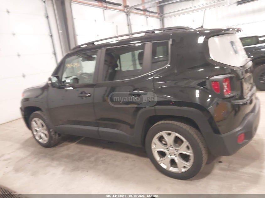 Jeep Renegade - фото 7