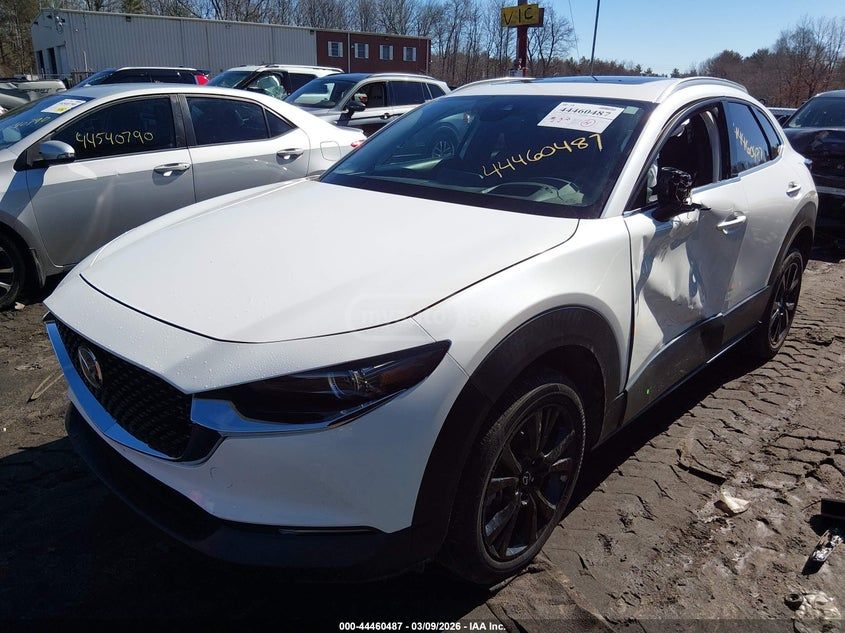 Mazda CX-30 - фото 2