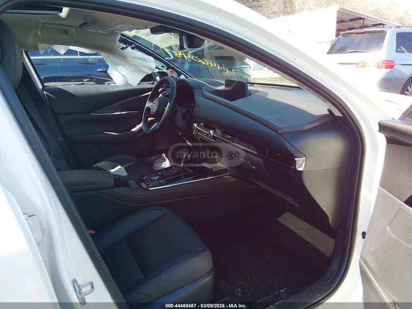 Mazda CX-30 - фото 5