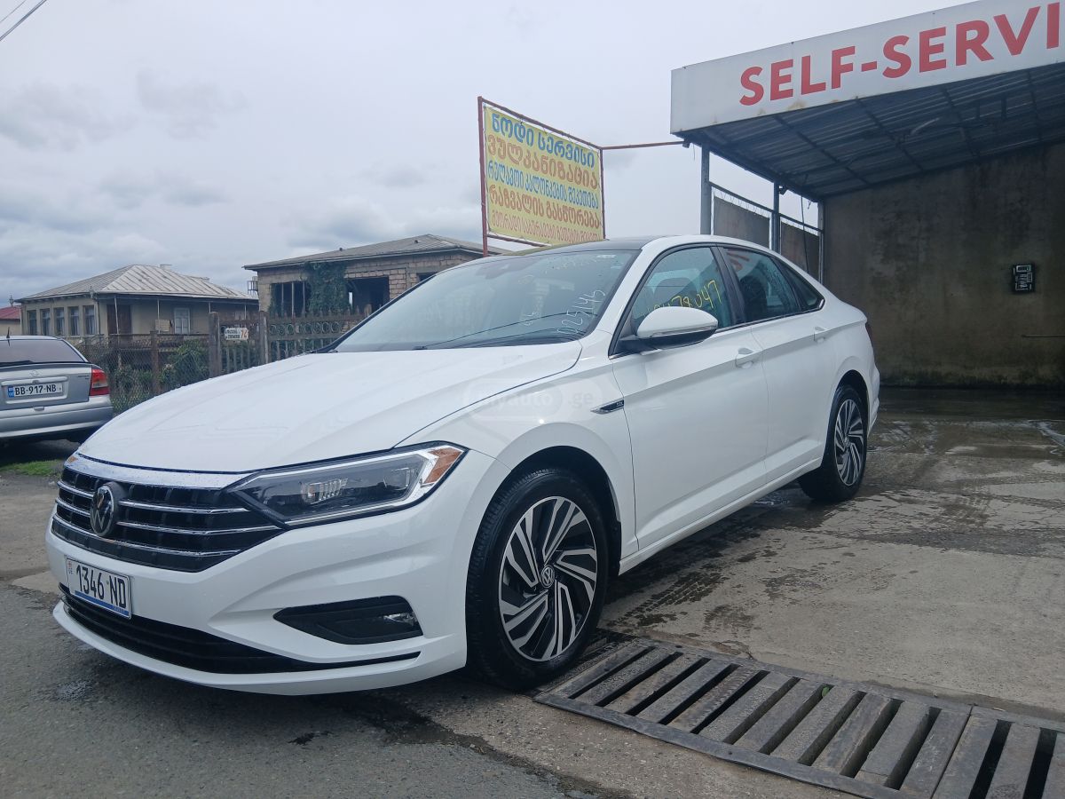 Volkswagen Jetta - фото 3