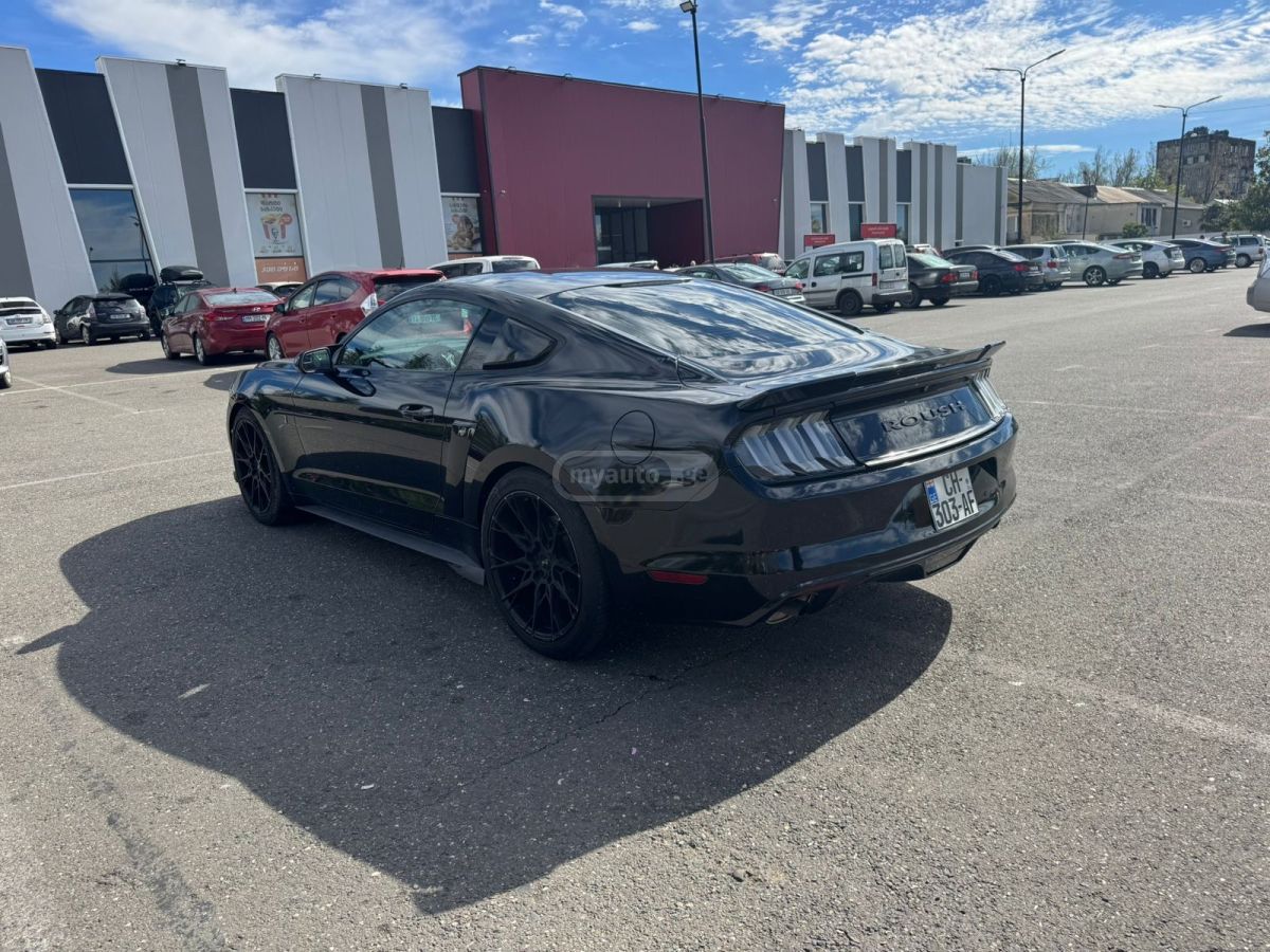 Ford Mustang - фото 11