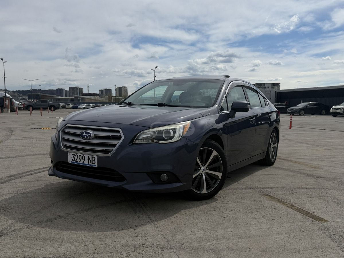 Subaru Legacy - фото 1