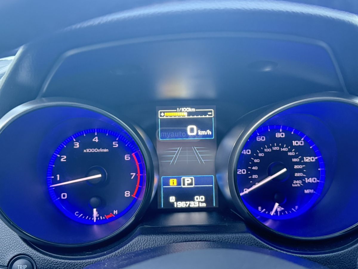 Subaru Legacy - фото 10