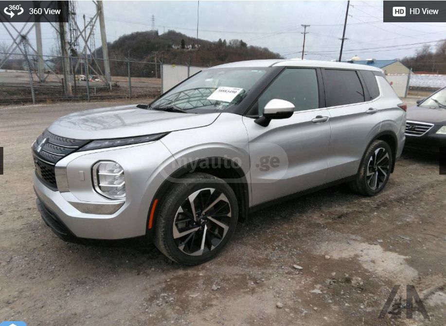 Mitsubishi Outlander - фото 1