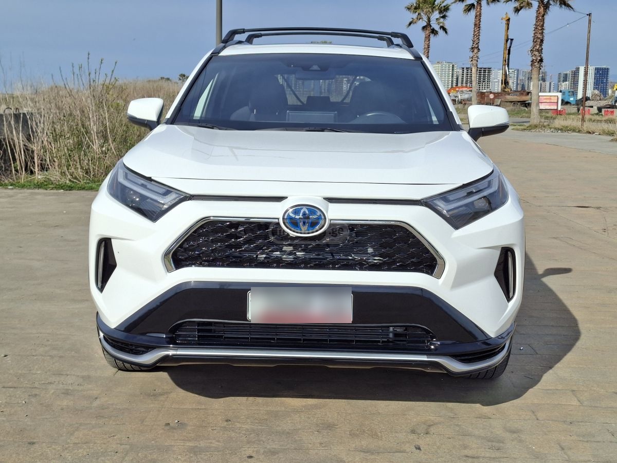 Toyota RAV 4 - фото 2