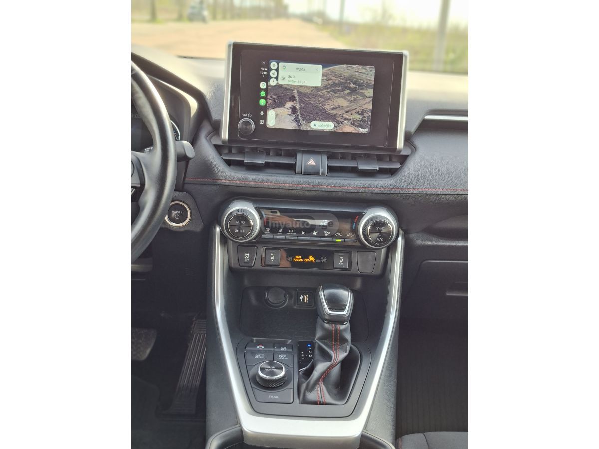 Toyota RAV 4 - фото 8