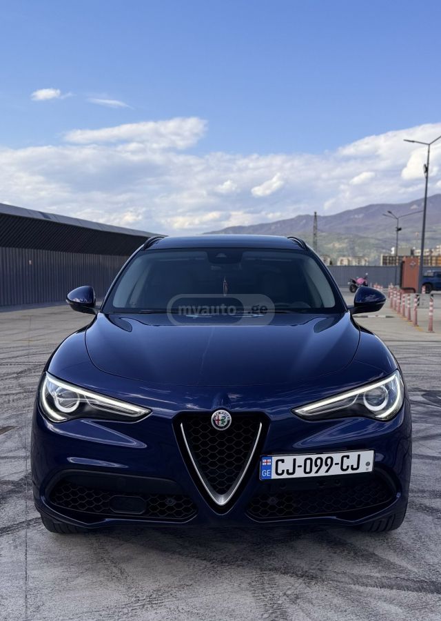 Alfa Romeo Stelvio - фото 2