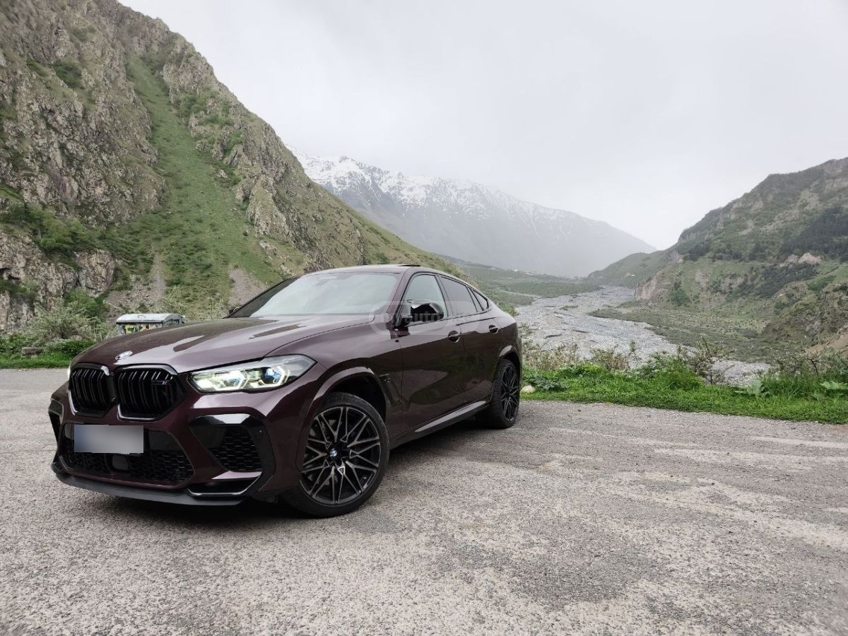 BMW X6 M - фото 1
