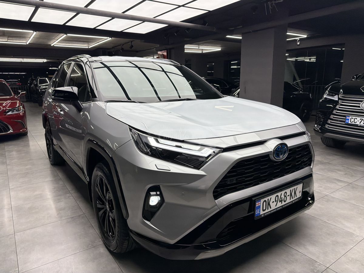 Toyota RAV 4 - фото 2