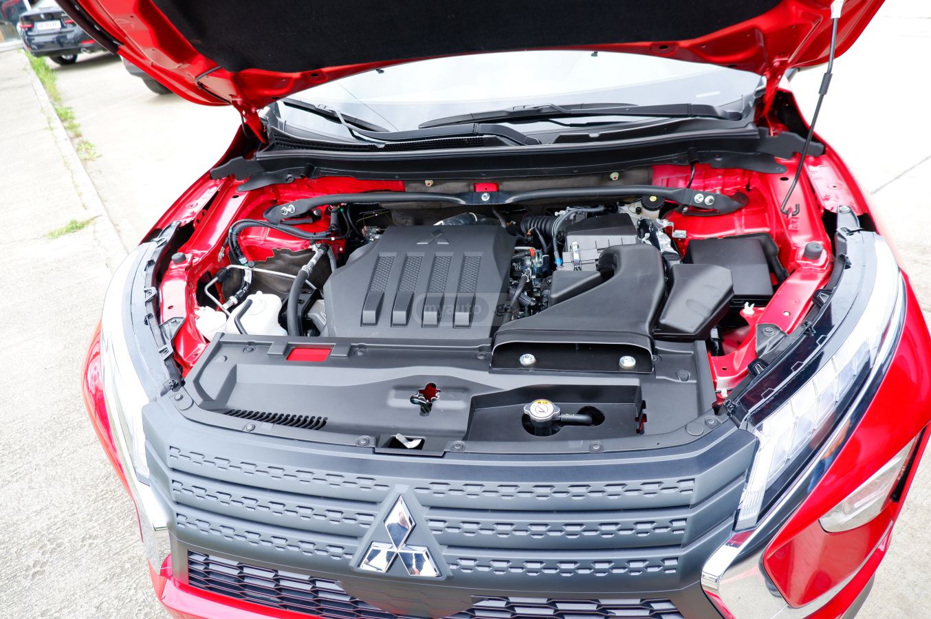 Mitsubishi Eclipse Cross - фото 15