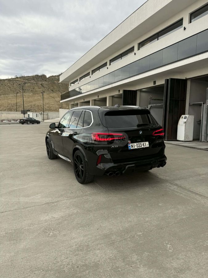BMW X5 - фото 4