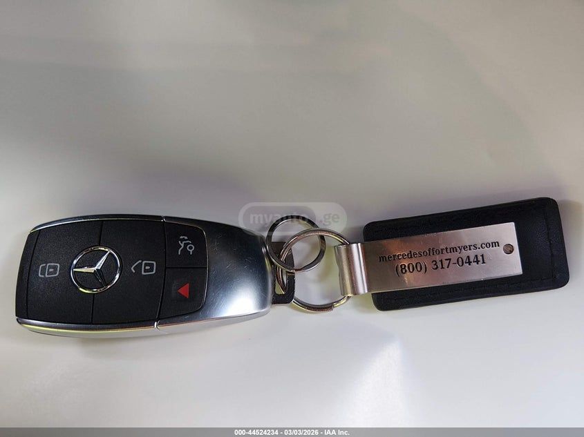 Mercedes-Benz GLB 250 Base GLB 250 4dr All-Wheel Dri 2022 — миниатюра 10