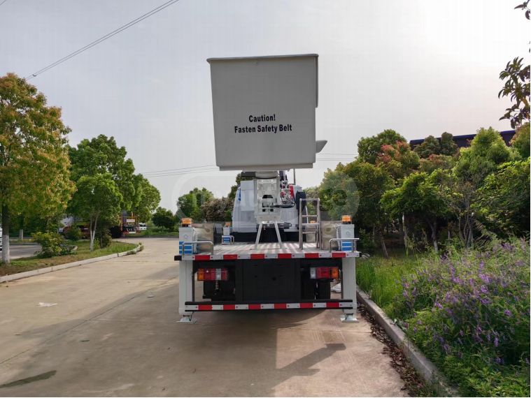 CLW 5040 