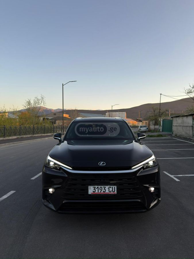 Lexus TX Premium 2025 — миниатюра 1