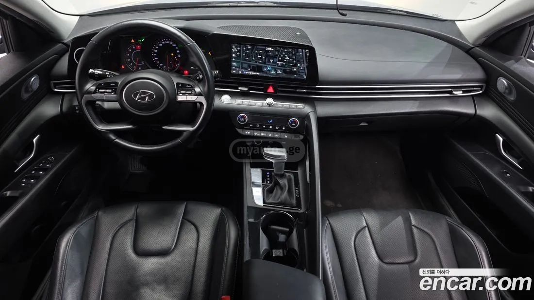 Hyundai Elantra - фото 7