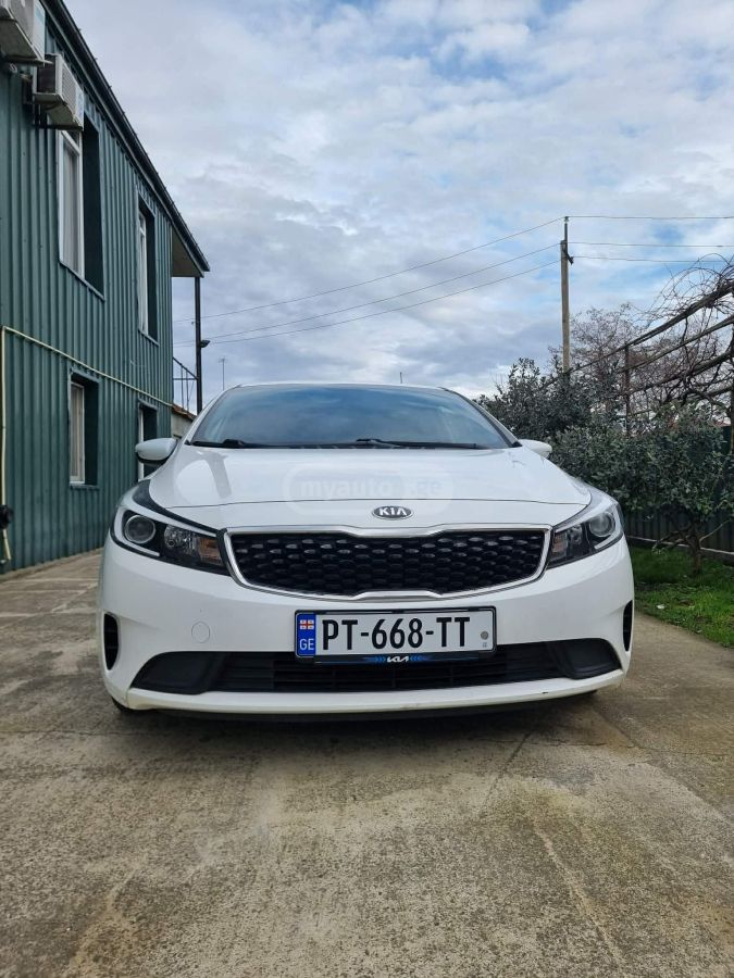 Kia Forte - фото 2