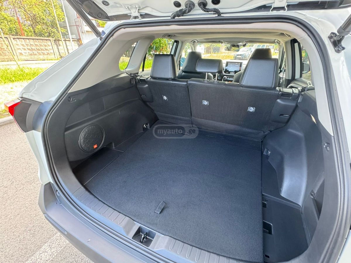 Toyota RAV 4 - фото 12